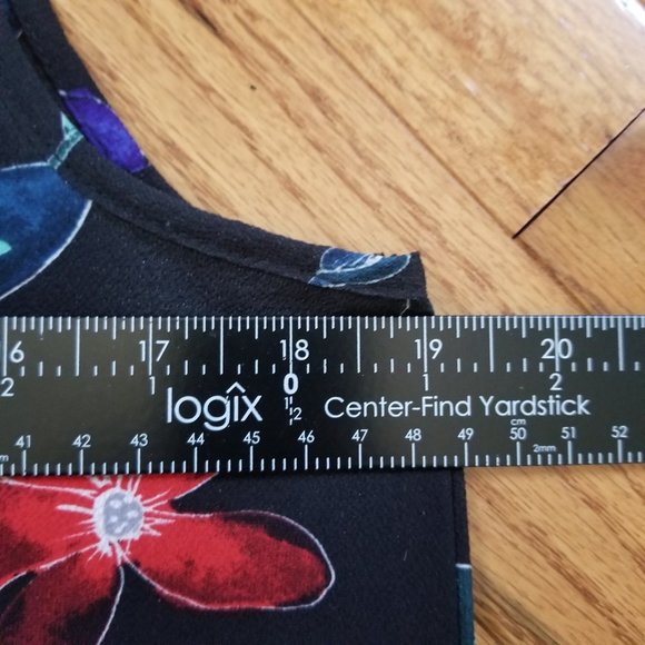 c & e floral tank blouse M - Picture 7 of 8